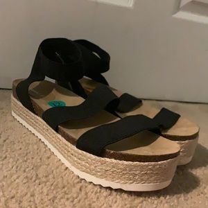 Madden Girl Women's Cybell